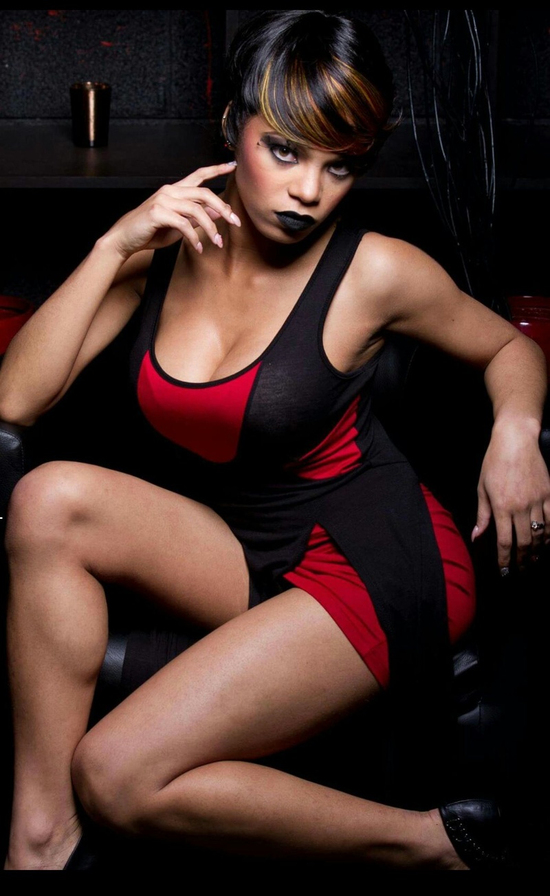 Female model photo shoot of Kia Monique
