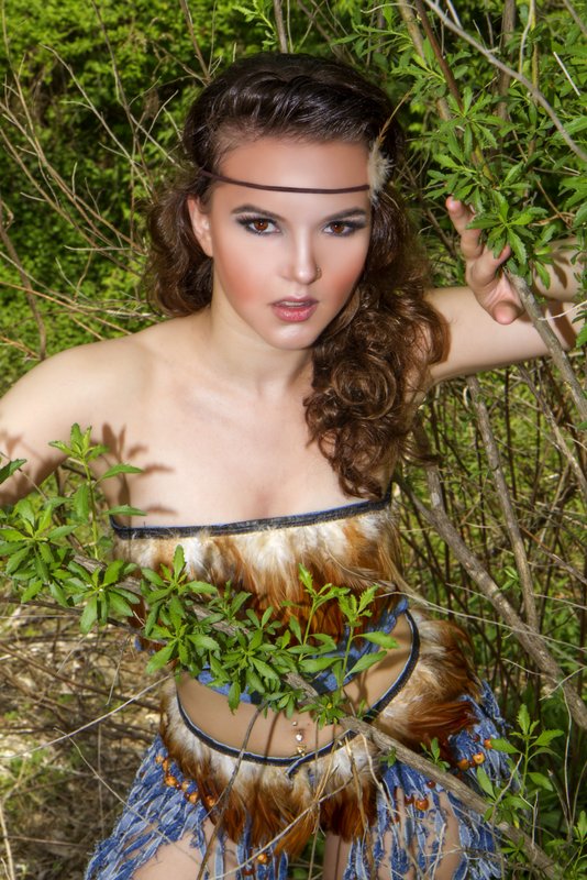 Female model photo shoot of Rachel Bair