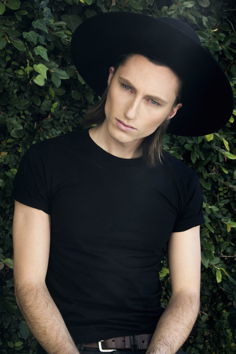 Male model photo shoot of Aaron Mann in Los Angeles, CA