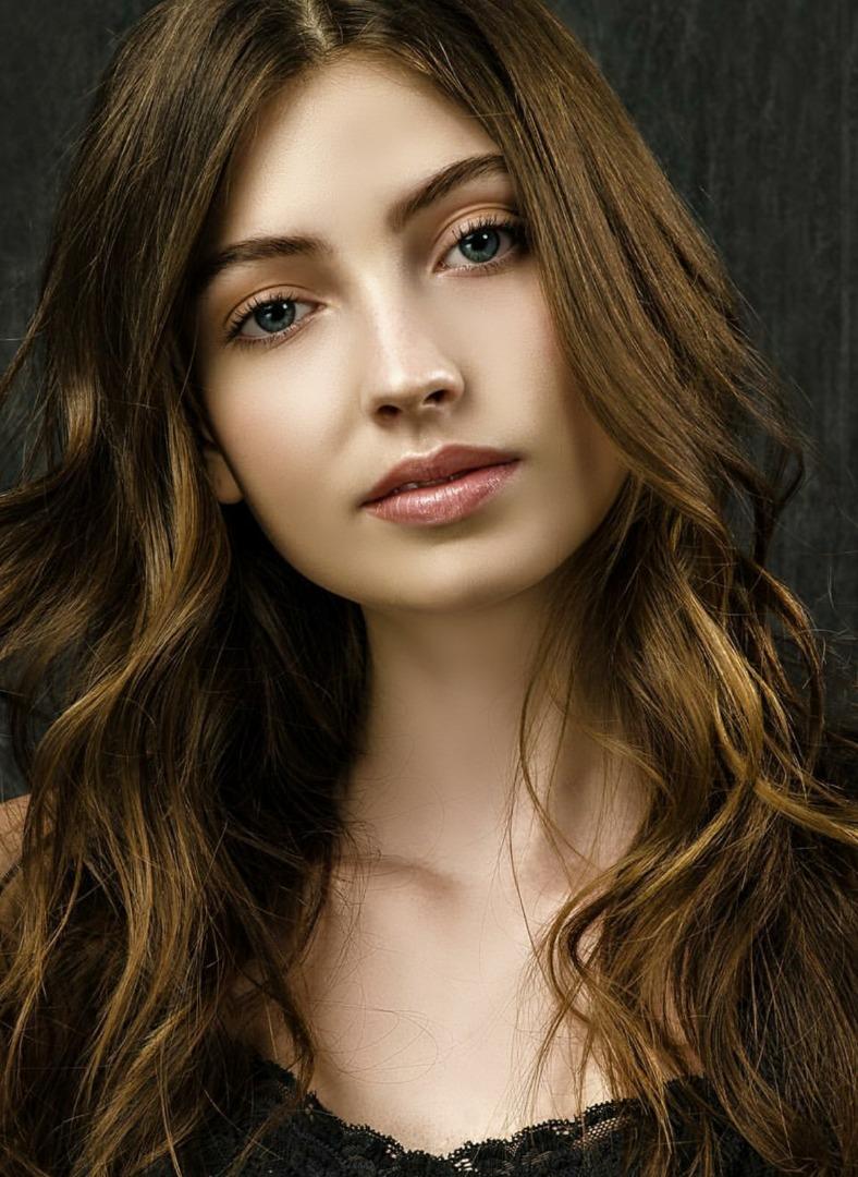 Female model photo shoot of Hair by Katt Fiorini