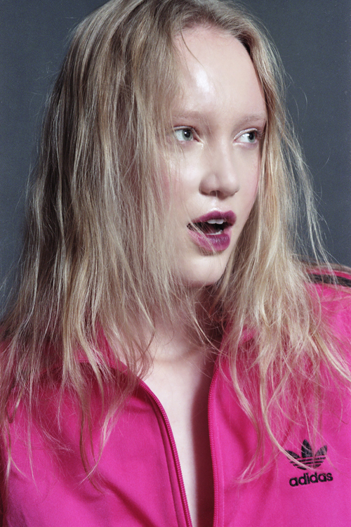 Female model photo shoot of Greta Valesin