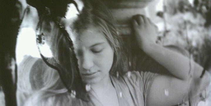 Female model photo shoot of Alison Rosaline