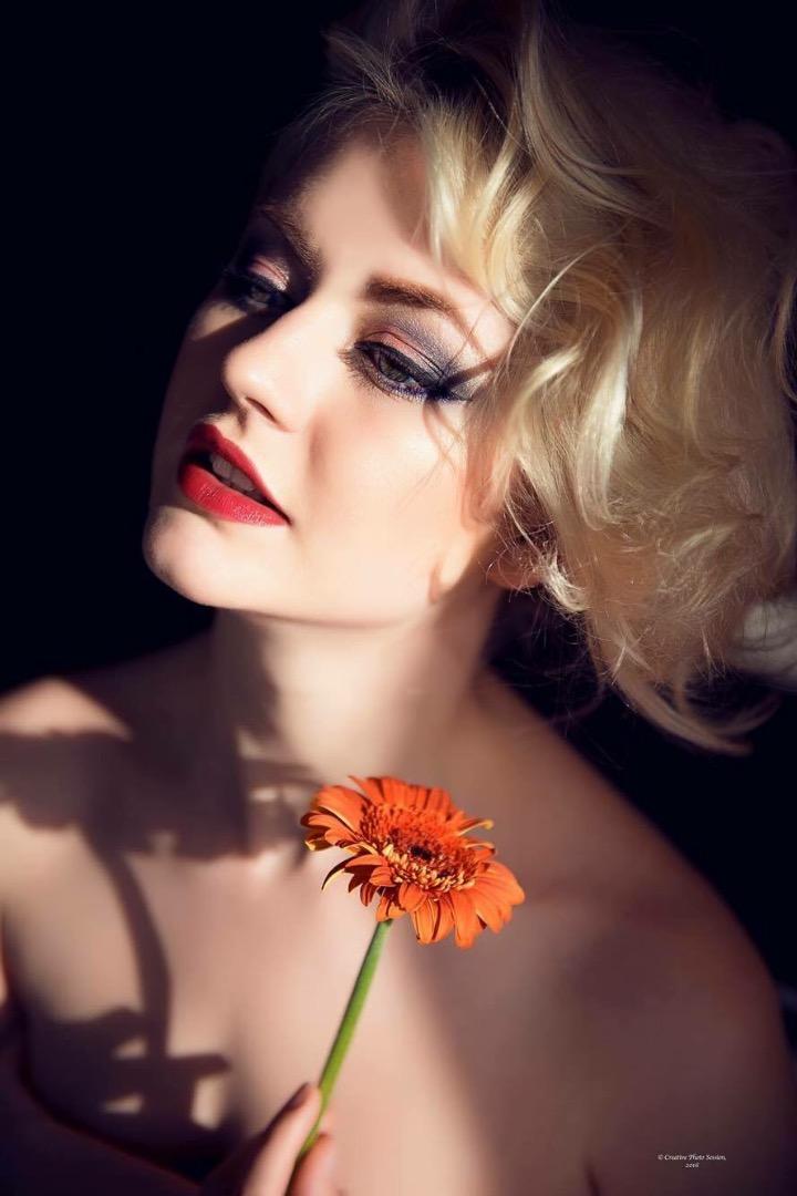 Female model photo shoot of Kate Obzhigalova