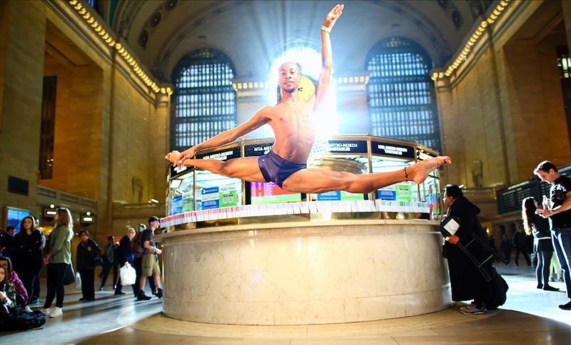 Male model photo shoot of Boy_ballet in Grand central
