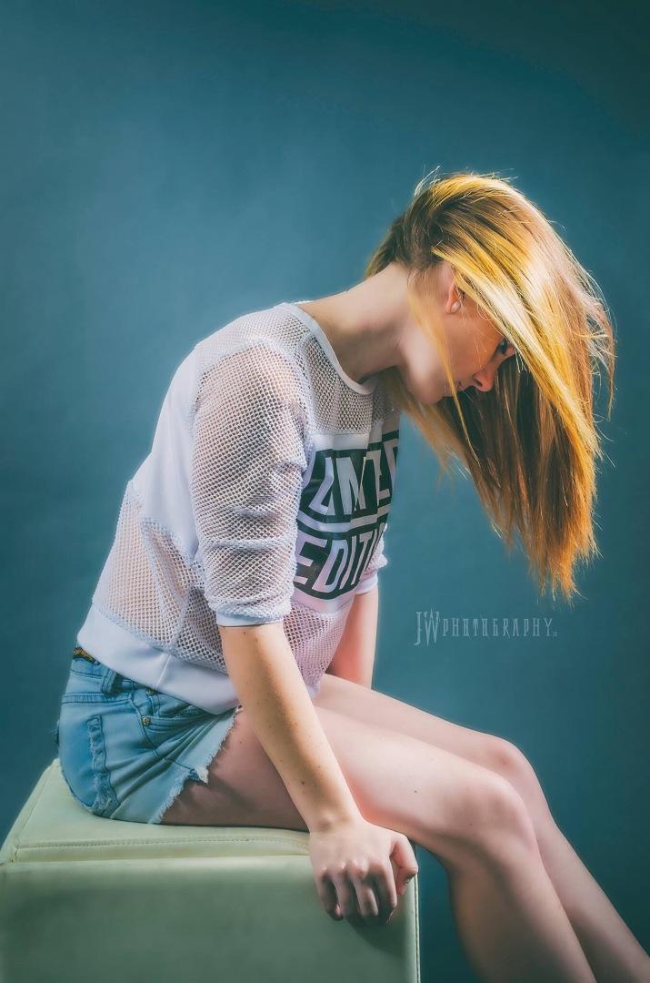 Female model photo shoot of KateLynn Banks