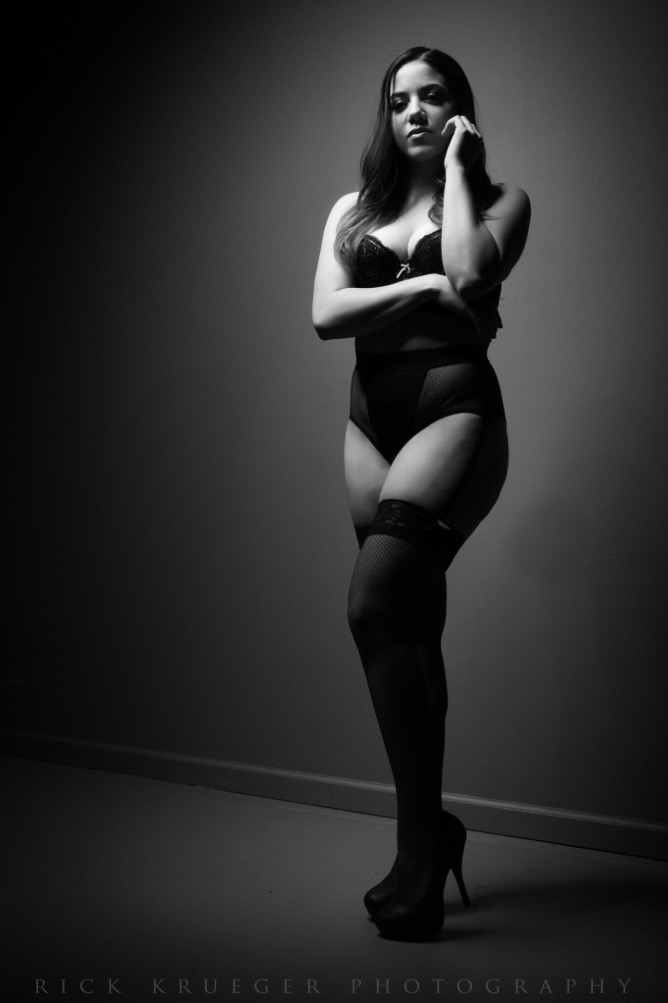 Female model photo shoot of Lisette_Ortiz