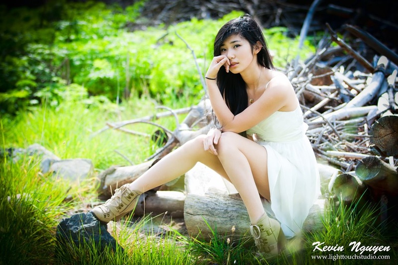 Female model photo shoot of Aileena Xu
