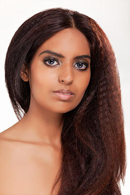 Female model photo shoot of Ranjeeta