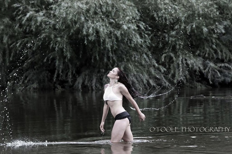 Female model photo shoot of Laurenleebmodel in Uriarra crossing