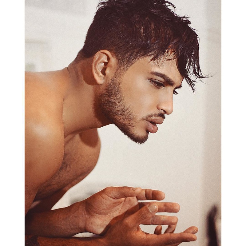 Male model photo shoot of Solomon Raymond