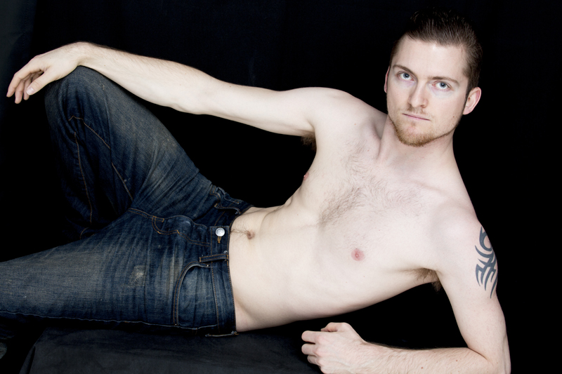 Male model photo shoot of Luke Bark