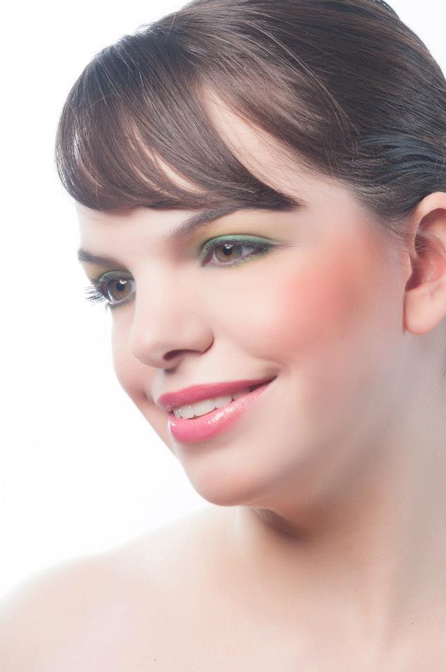 Female model photo shoot of enmera by Garci in Madrid, Spain, makeup by Naomi Gayoso