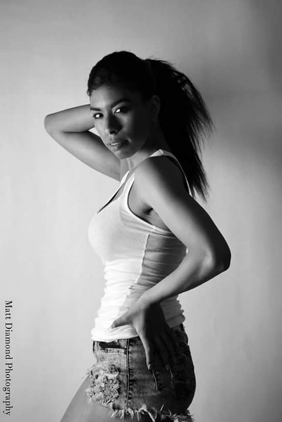 Female model photo shoot of Jasmine Sublett23
