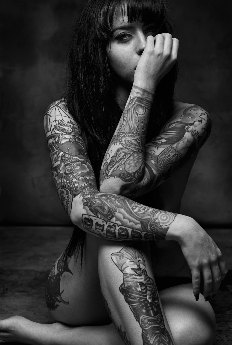 Female model photo shoot of Dolce Onyx