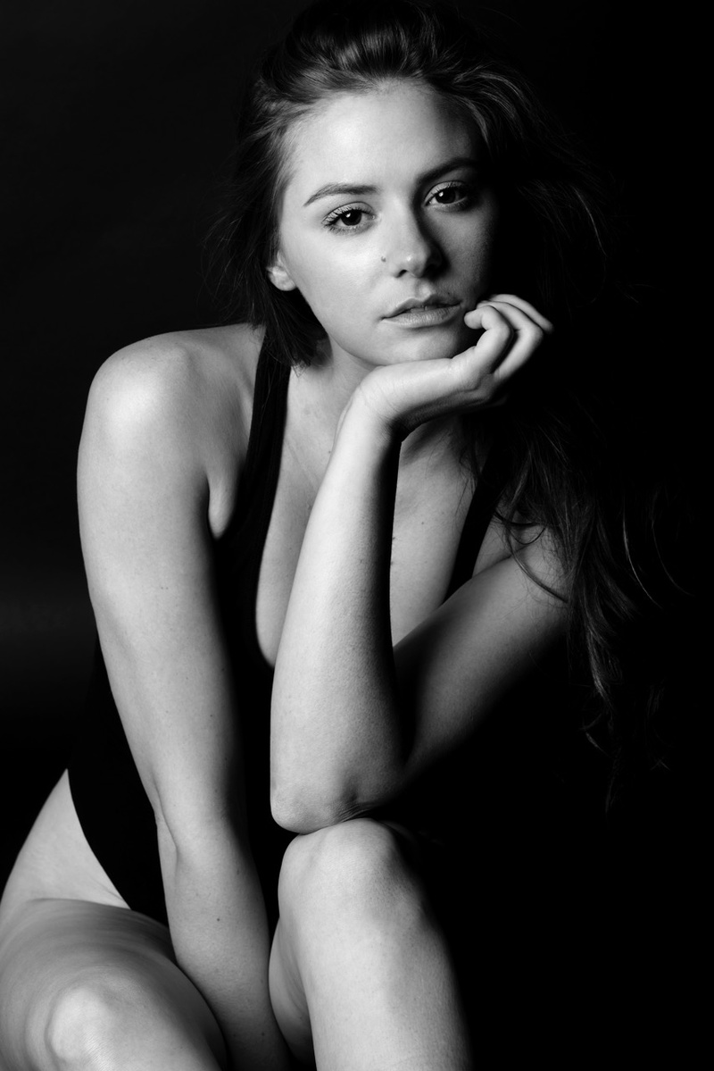 Female model photo shoot of Kayla Chapman by H Robert Upton
