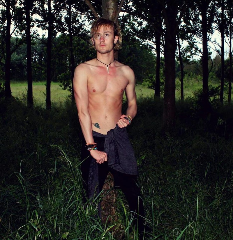 Male model photo shoot of SoaringPheonix