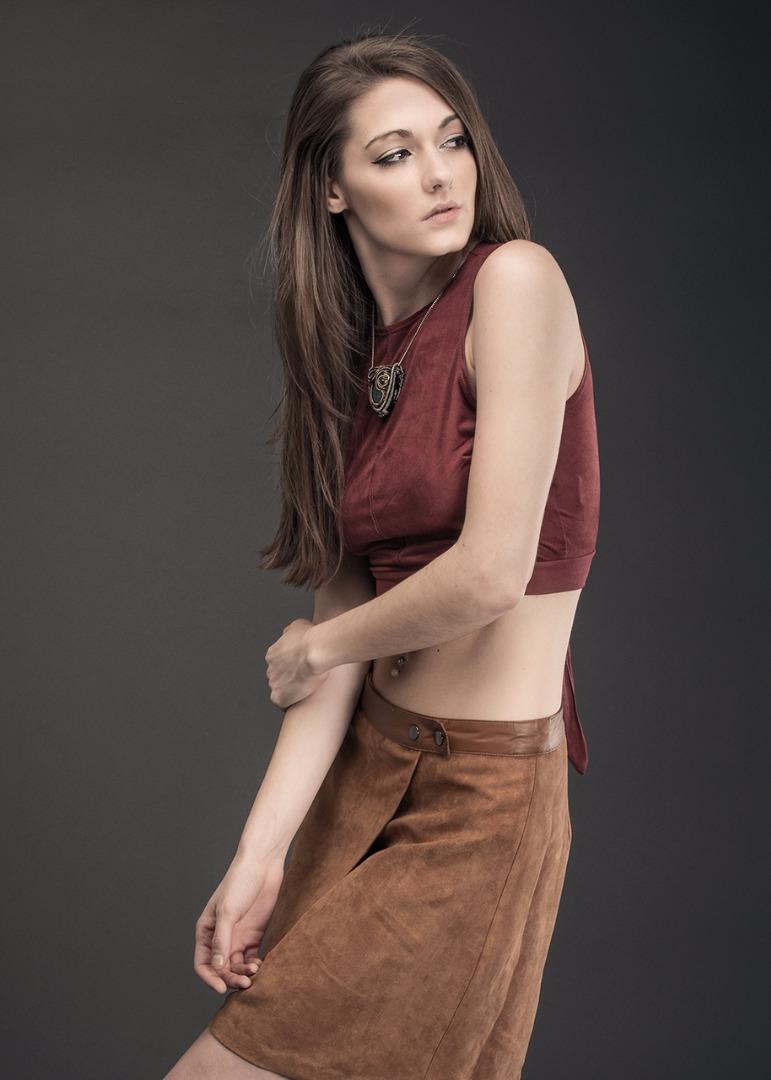 Female model photo shoot of Danielle Gibson by Matt Kuhl Photo - MKP