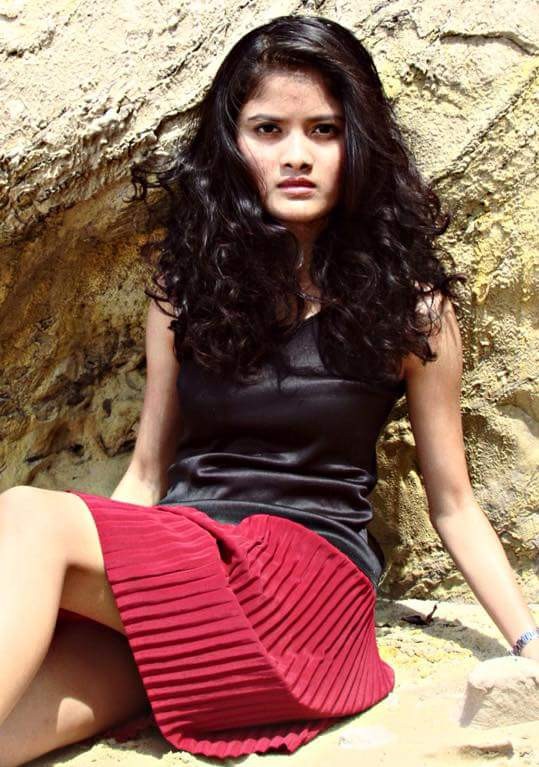 Female model photo shoot of Zill Izm in Tusan Cliff, Miri