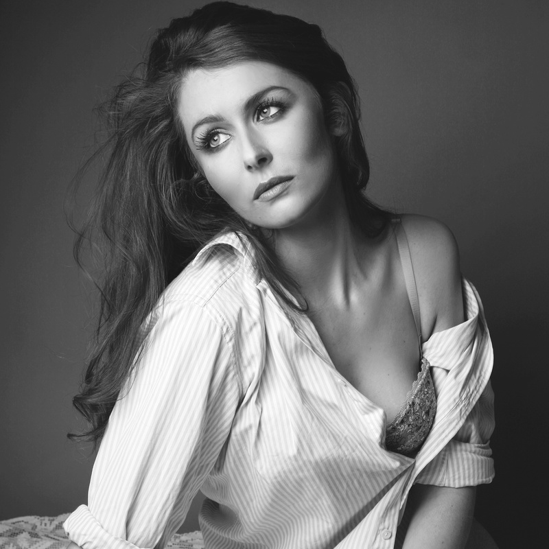 Female model photo shoot of Kate Gwinn