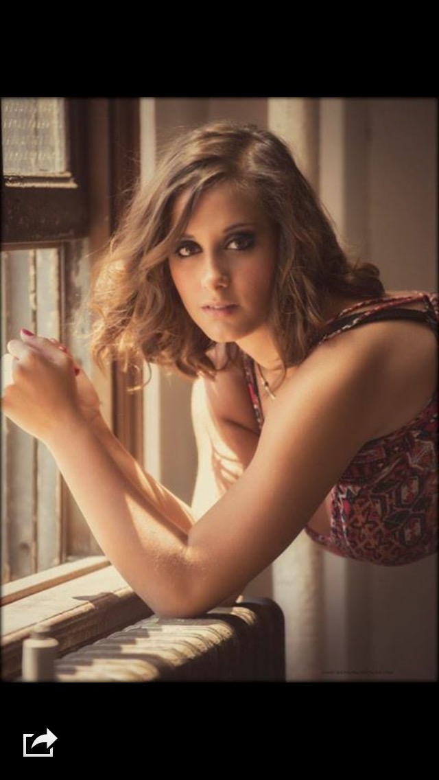 Female model photo shoot of Hannah McClean by David Birdsong 