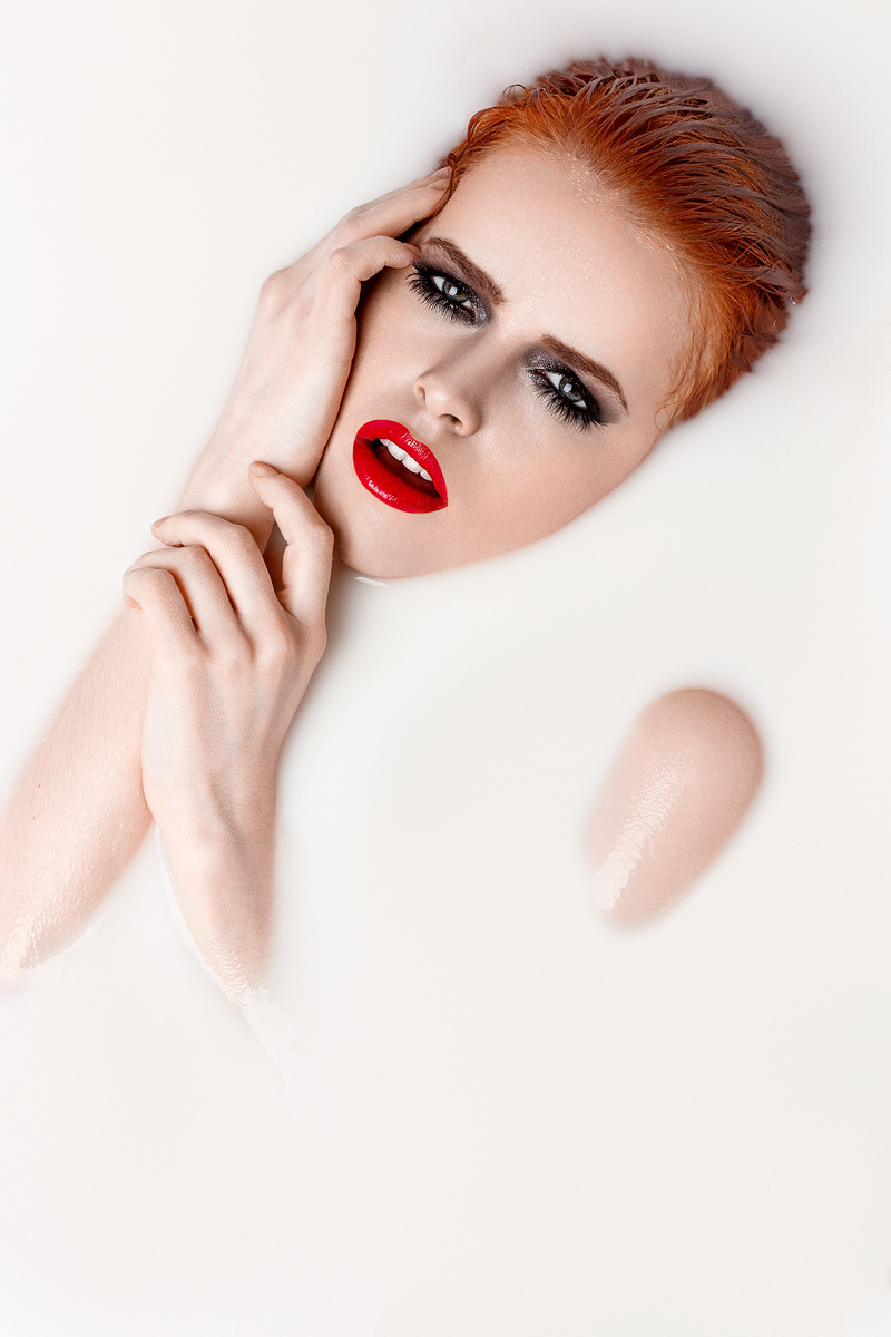 Female model photo shoot of Anastasiya Mazureva