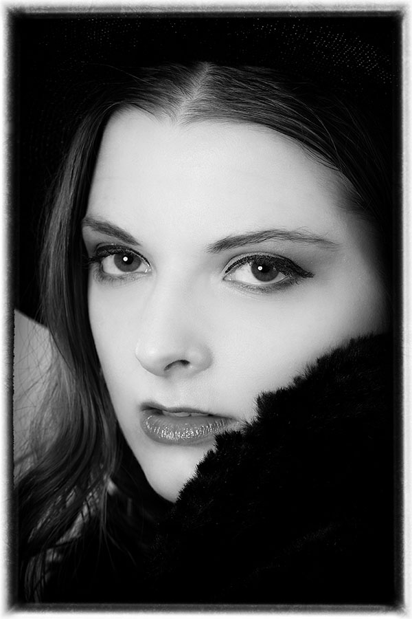 Female model photo shoot of Franzi Q