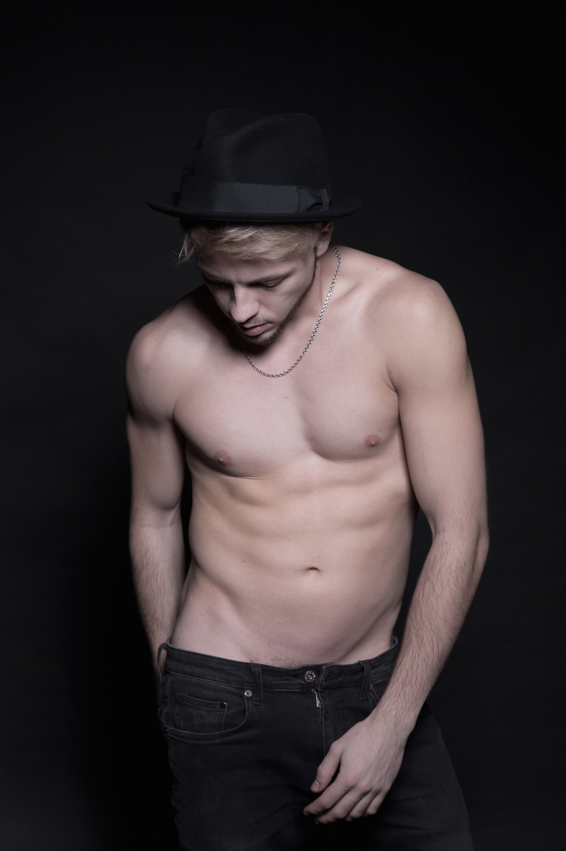 Male model photo shoot of suiteBEphotography and Valeriy