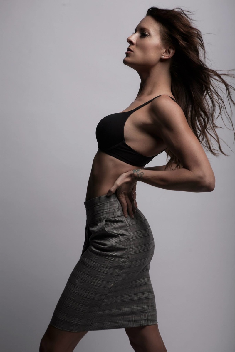Female model photo shoot of TiffanieRanea in Tom Boehme Studios