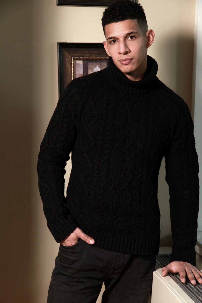 Male model photo shoot of Jonathan Sepulveda