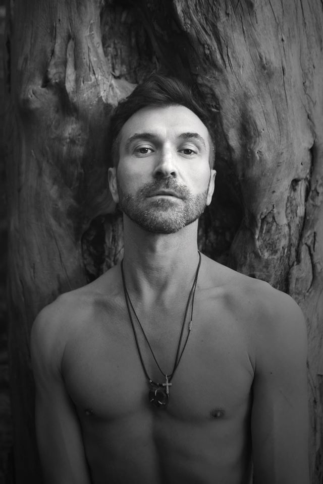Male model photo shoot of Dimitri Koan