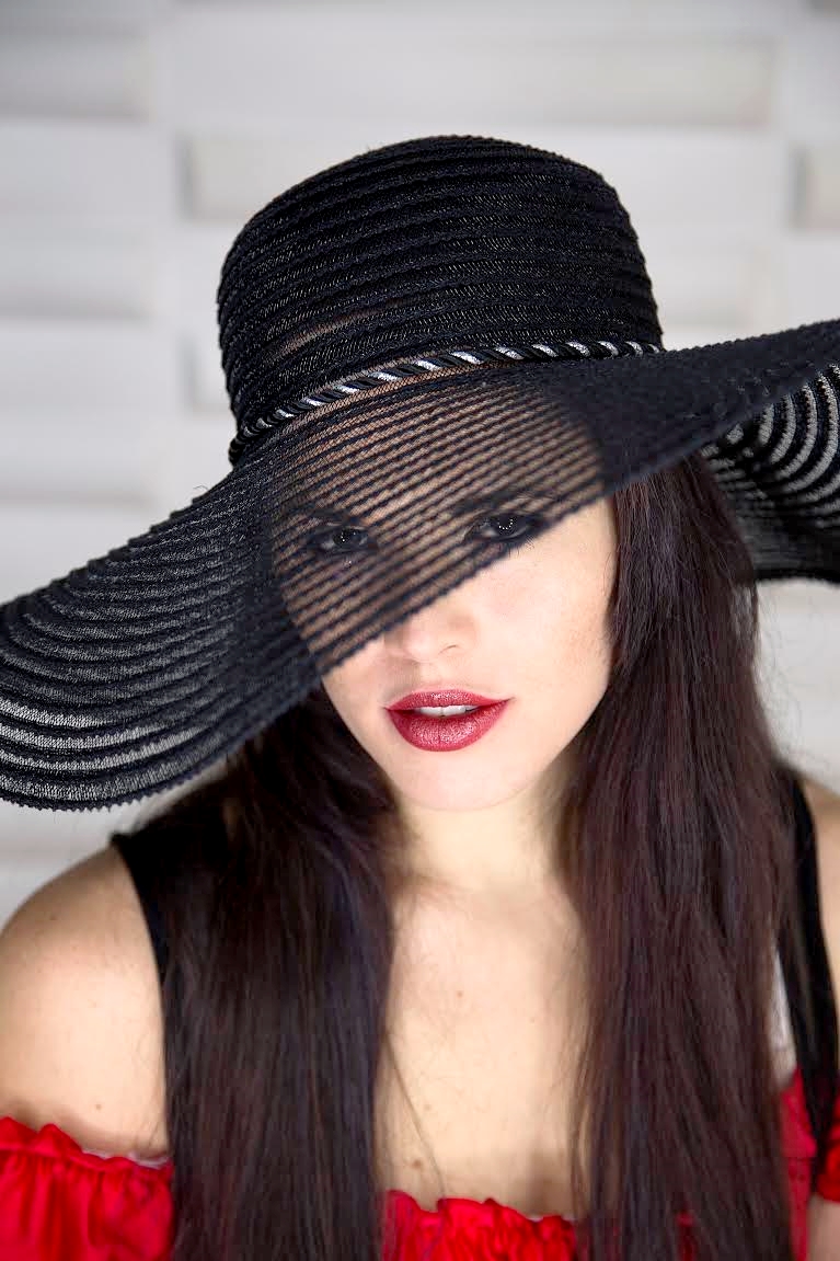 Female model photo shoot of Raiza Rangl-Becker by GW Photogaphy in Jacksonville, FL, makeup by Raiza Rangl