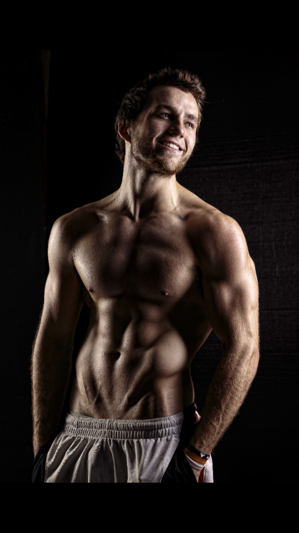Male model photo shoot of Scott Ferrell