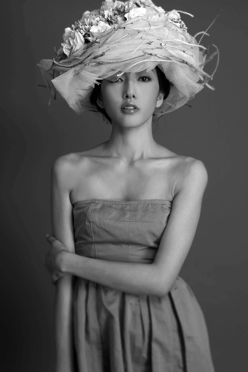 Female model photo shoot of Sayuri Hyodo
