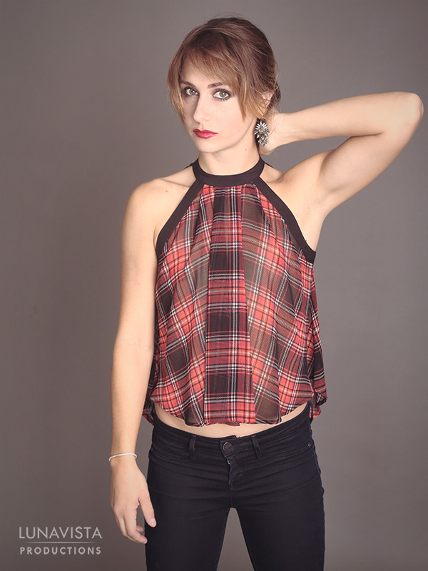Female model photo shoot of Lauren Inmon