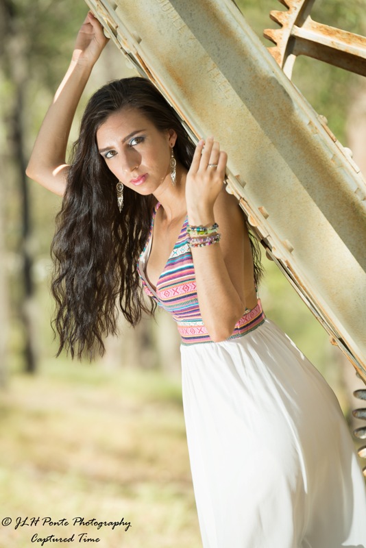 Female model photo shoot of Belinda Romero