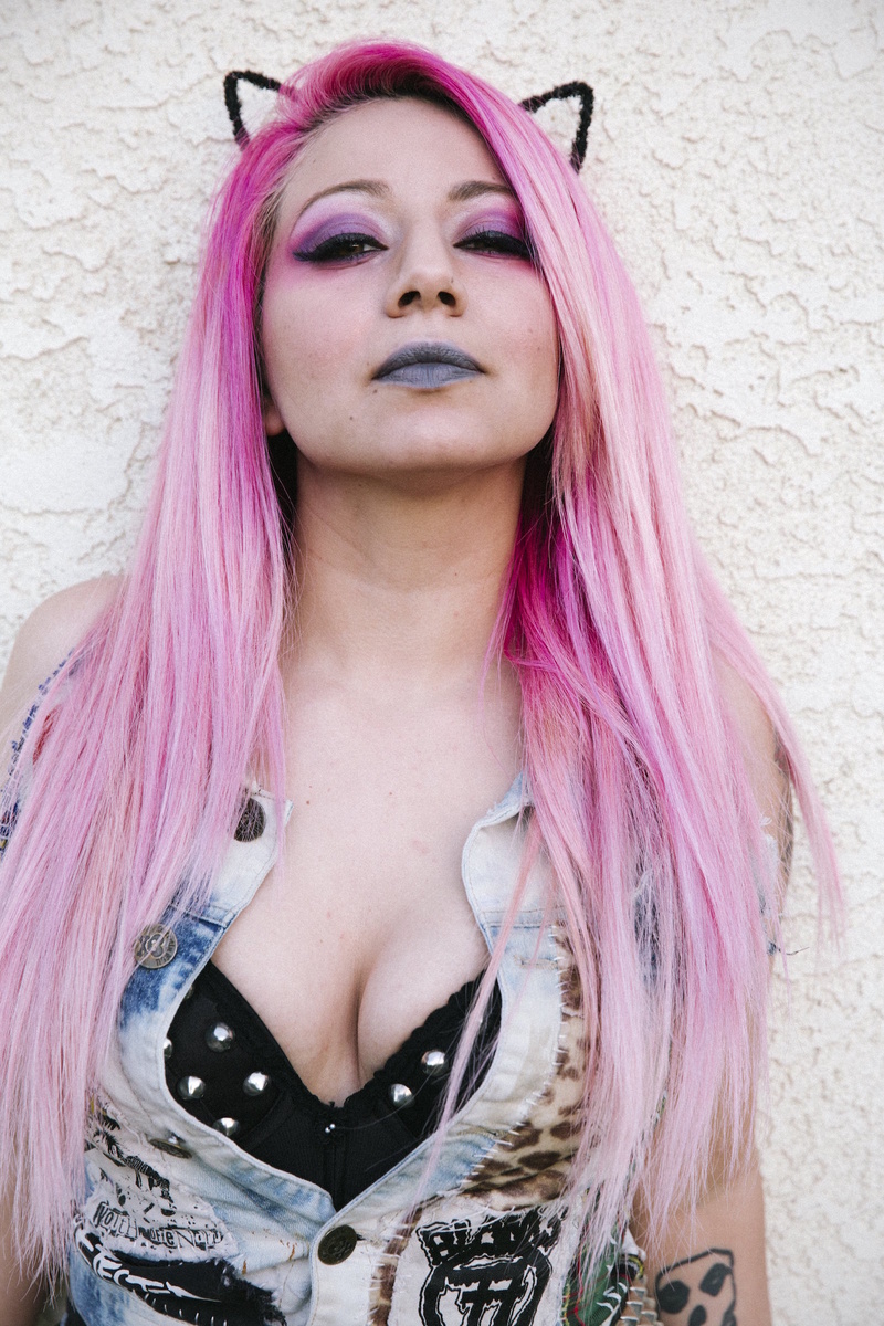 Female model photo shoot of stylist13 in Watts, California