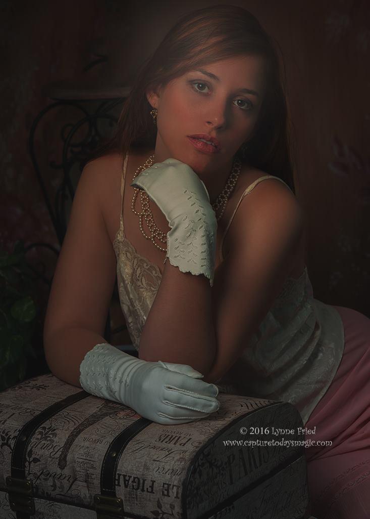 Female model photo shoot of Eliz Rose
