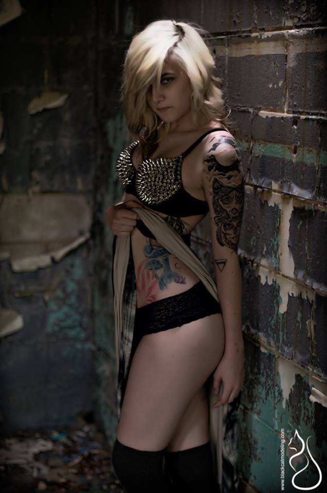 Female model photo shoot of Trance by Black Cat Modeling