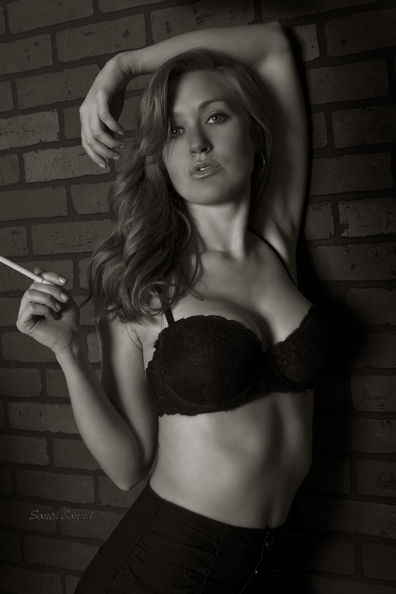 Female model photo shoot of Dani Lynn by SouthBound