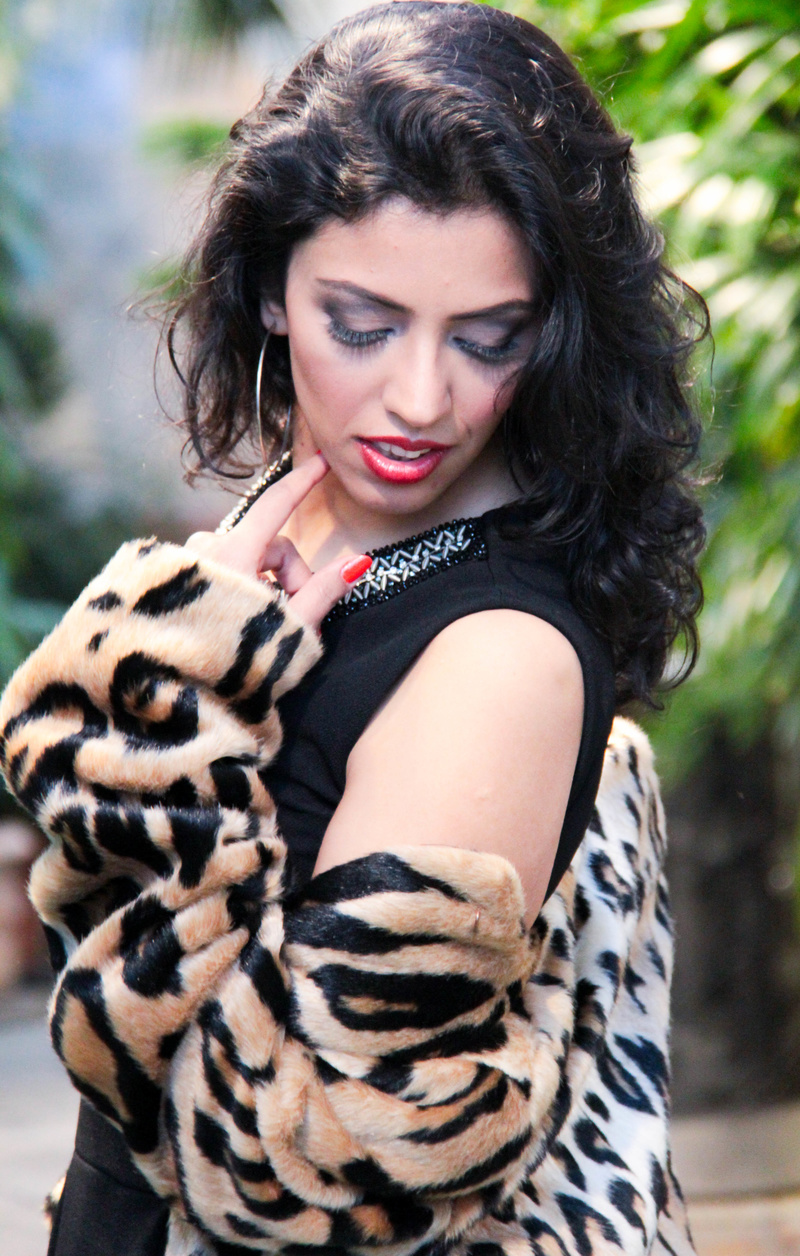 Female model photo shoot of nehagupta