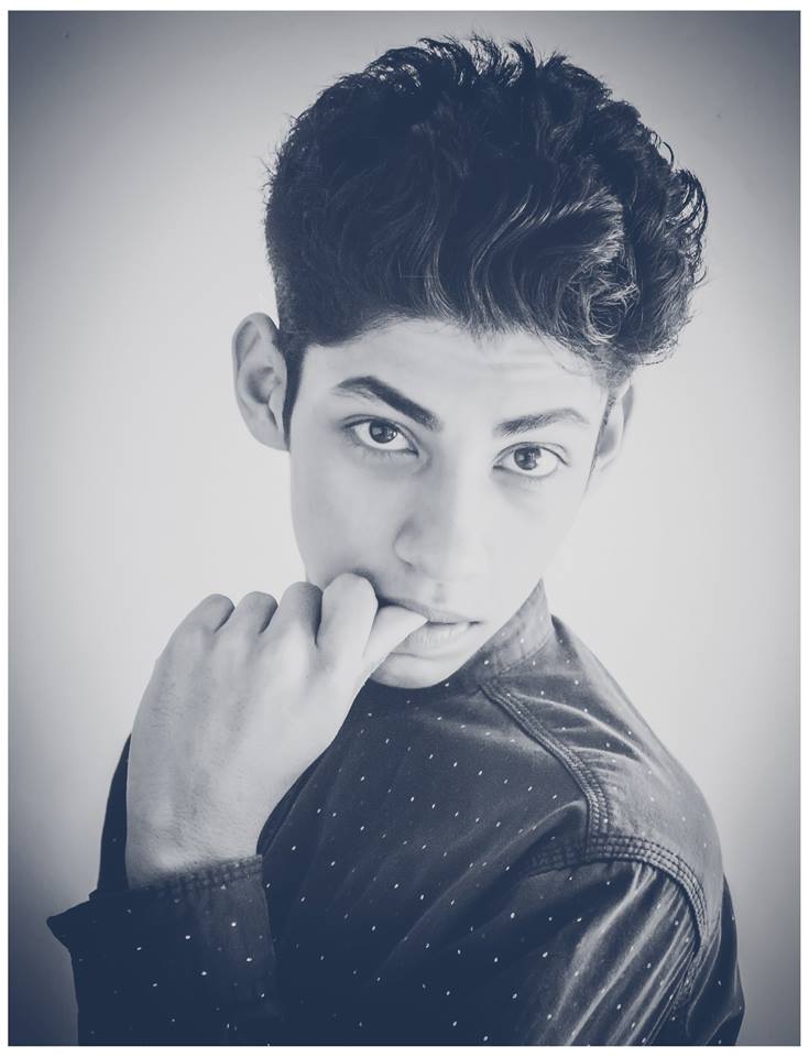 Male model photo shoot of Hari Mohan