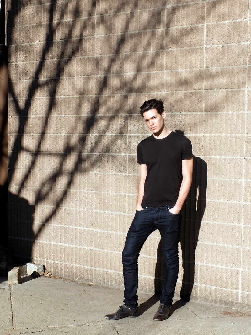 Male model photo shoot of etiennecol