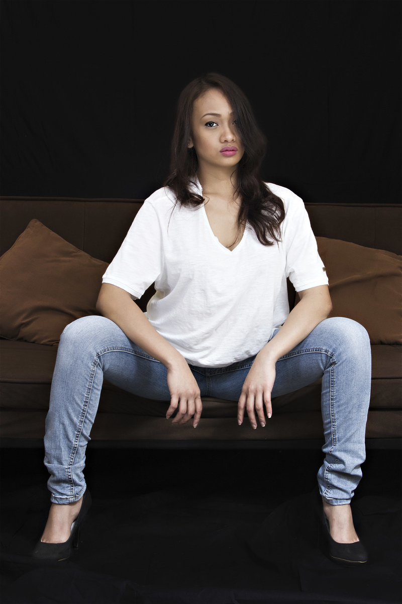 Female model photo shoot of Scarlet_1008 in Dubai, UAE