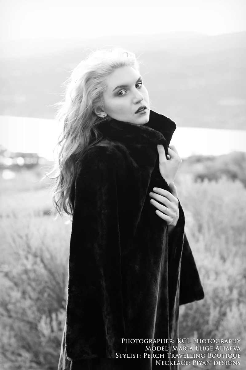 Female model photo shoot of Elige Aliaeva in Knox Mountain