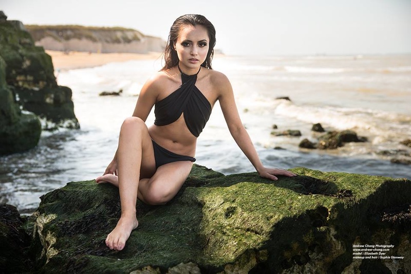 Female model photo shoot of Elizabeth_Dyer
