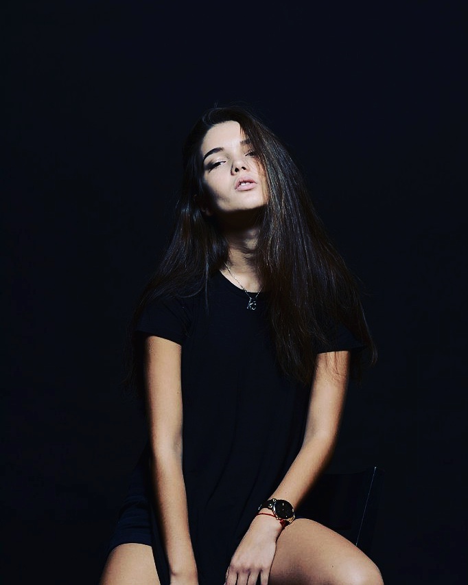 Female model photo shoot of Ksenia Filatova