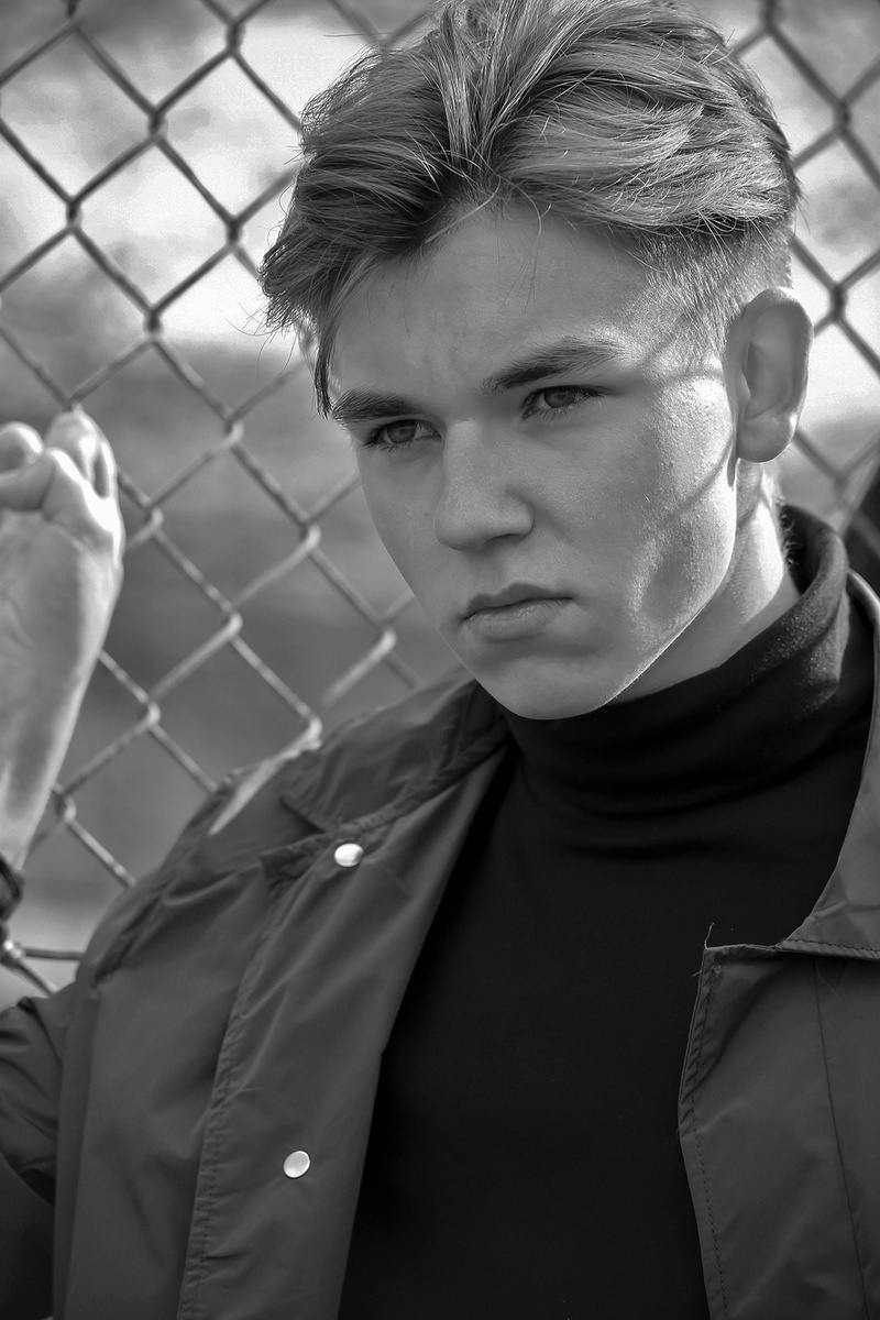 Male model photo shoot of danilsidnenko