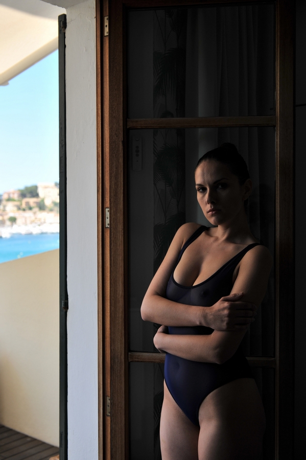 Male and Female model photo shoot of b o n a and zuzana10 in Puerto de Soller, Mallorca