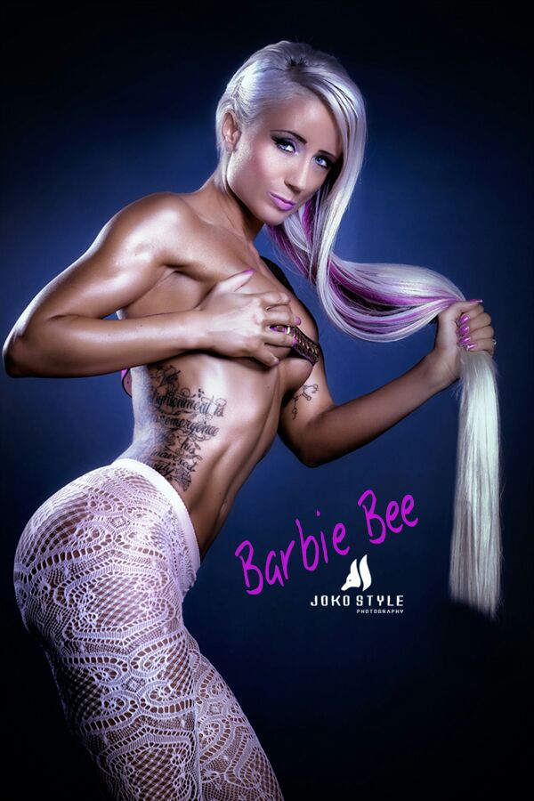 Barbie nackt