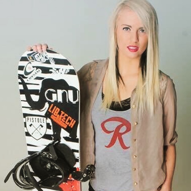 Female model photo shoot of pnwboarder_Laura